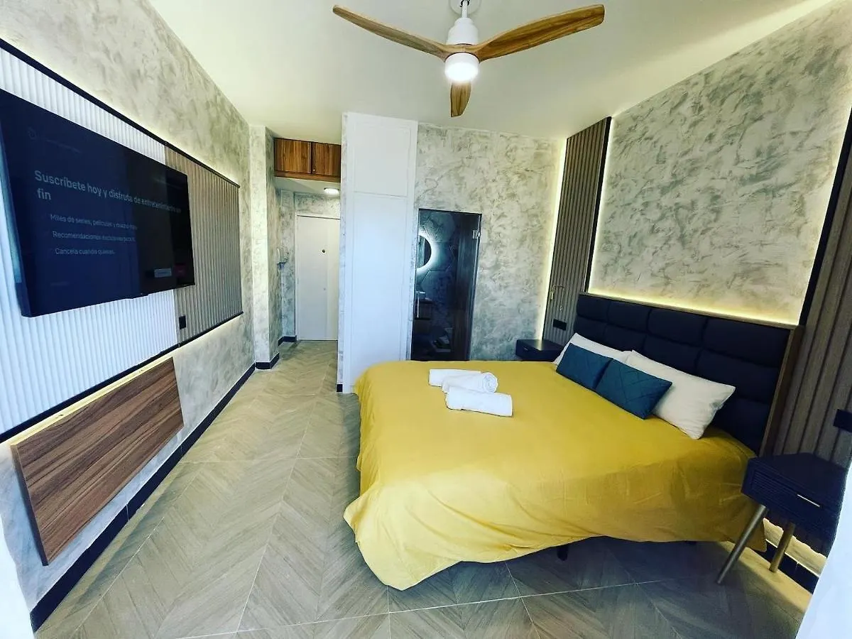 דירות Almuñécar Balcon Playa Y Parking Puerta Mar Pondos ספרד